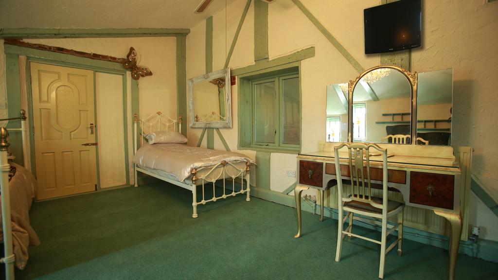 The Edge Accommodation Huddersfield Habitación foto